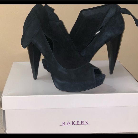 Bakers Heels - Picture 1 of 3
